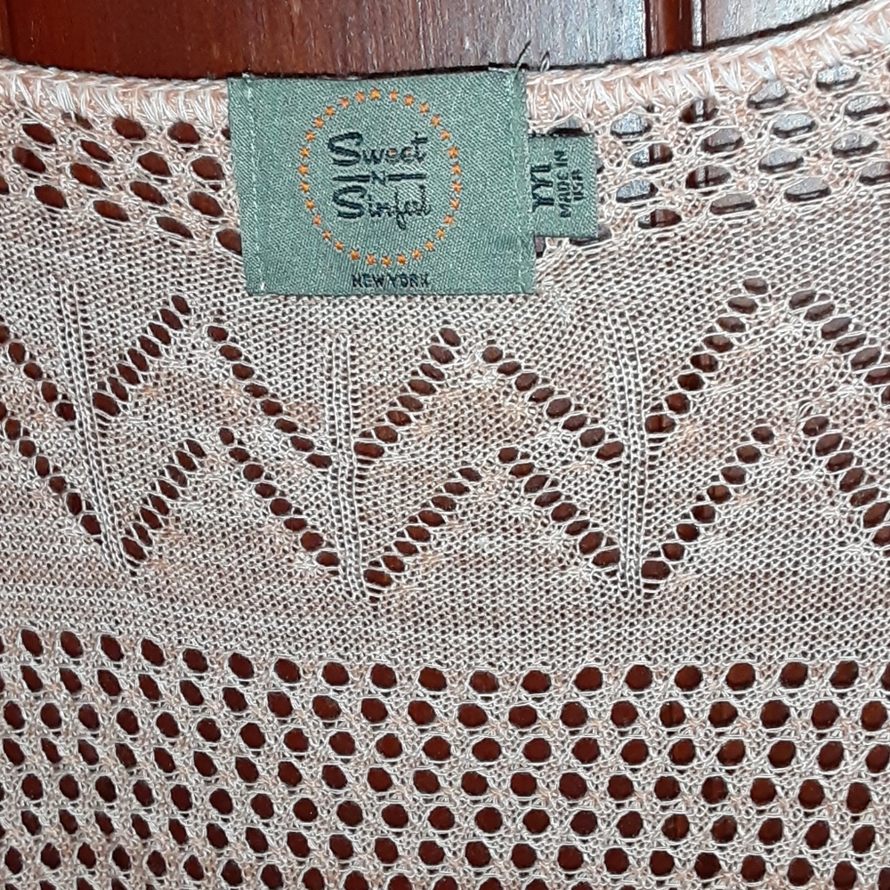 Sweater - Picture 2 of 3